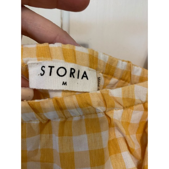 Storia sunflower yellow white check ruffled straps tank top. Size medium. - Picture 4 of 5